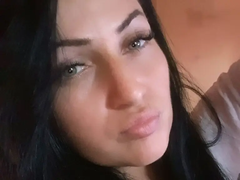 Privatshow mit DaleylaHeart