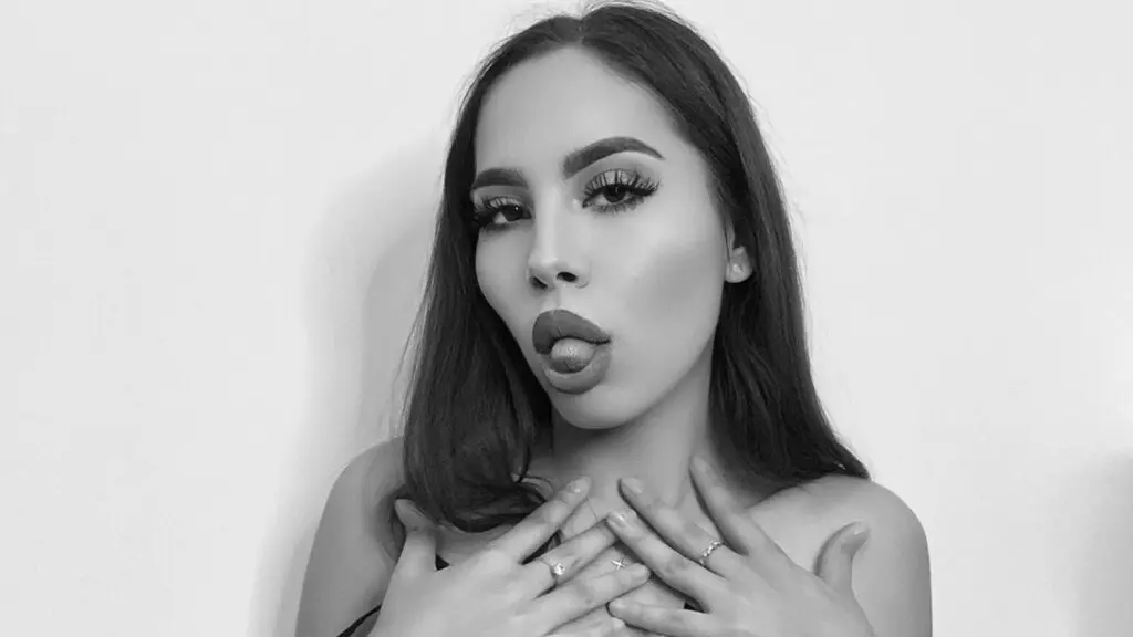 Privatshow mit OliviaFlames