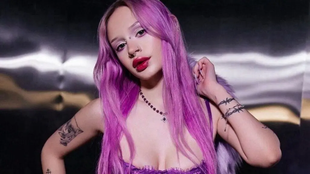 Privatshow mit PurpleLili